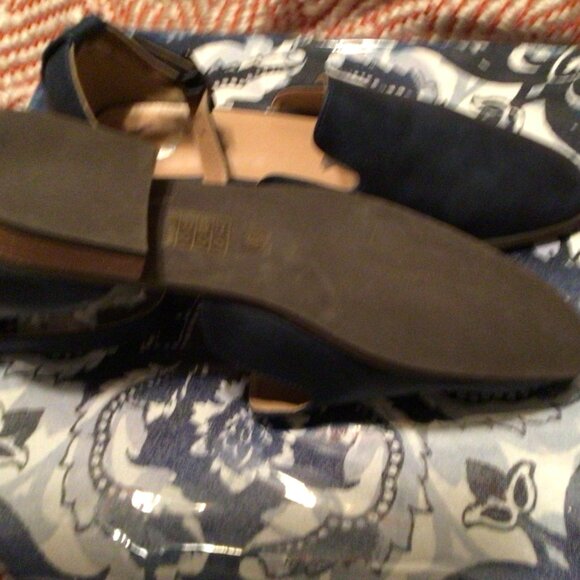 Journee Womens Loreta Buckle Square Toe Loafer Flats, Navy Blue Size 8.5 - Picture 2 of 5